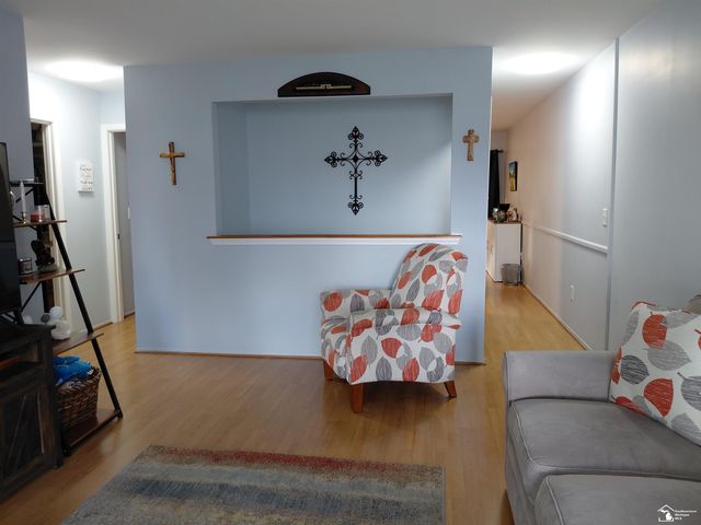 18680 Rudgate Street, Southgate, MI 48195