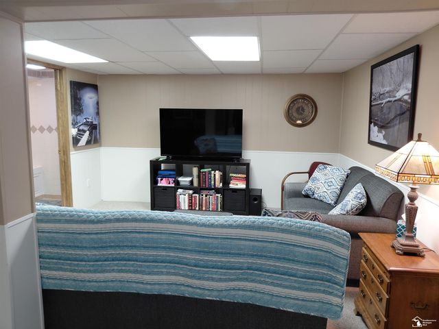 18680 Rudgate Street, Southgate, MI 48195