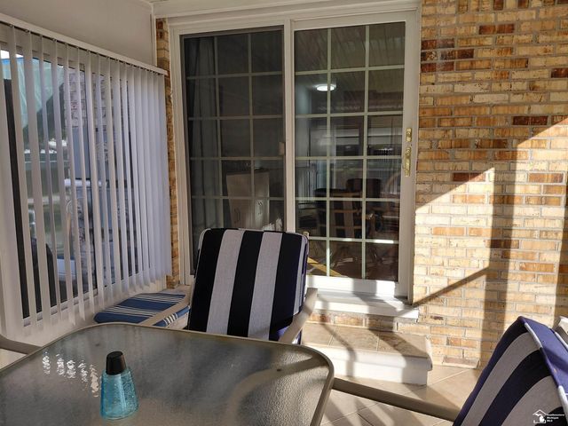 18680 Rudgate Street, Southgate, MI 48195