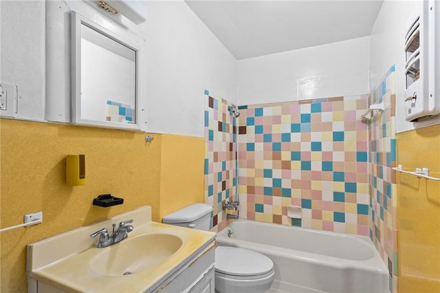 1222 18th St, Corpus Christi, TX 78405
