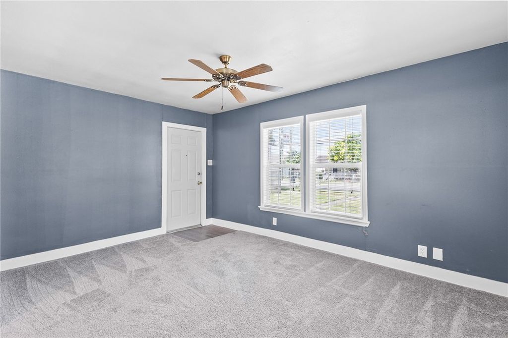 1222 18th St, Corpus Christi, TX 78405 — photo 3