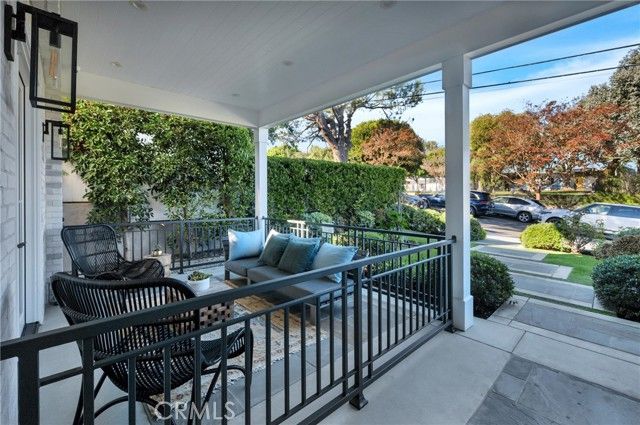 844 14th, Manhattan Beach, CA 90266