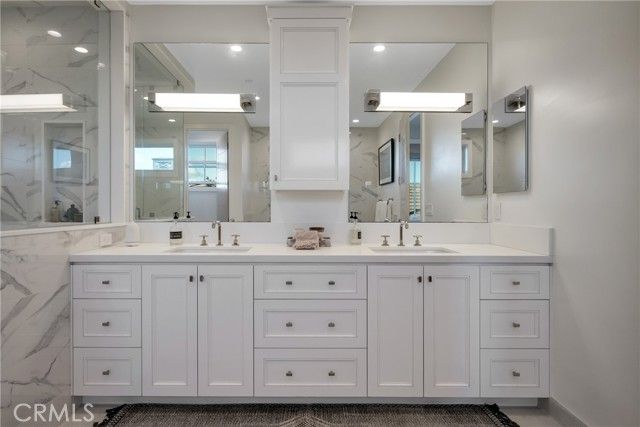 844 14th, Manhattan Beach, CA 90266