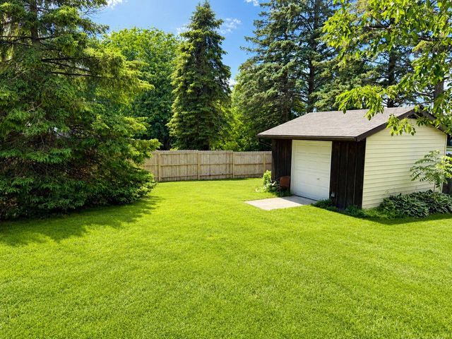 1412 N 40th STREET, Sheboygan, WI 53081