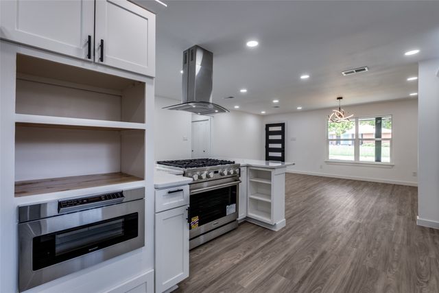 11341 Gatewood Place, Dallas, TX 75218