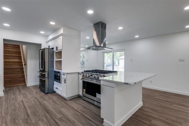 11341 Gatewood Place, Dallas, TX 75218