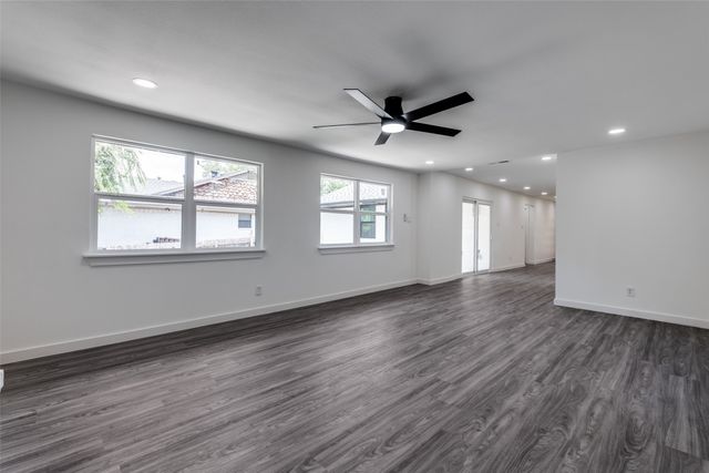 11341 Gatewood Place, Dallas, TX 75218