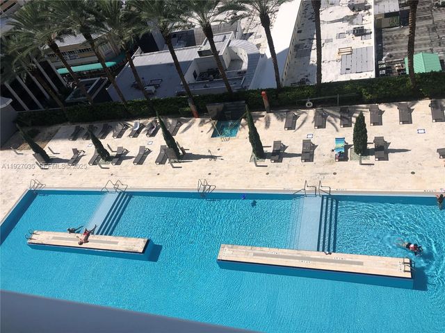 50 BISCAYNE BLVD 1703, Miami, FL 33132