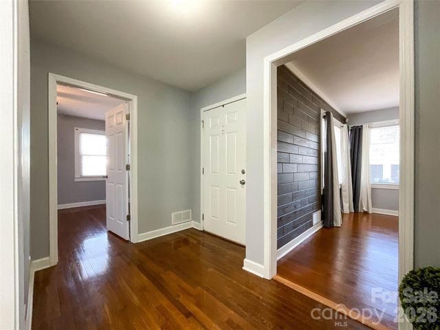 1116 Montgomery Avenue, Albemarle, NC 28001