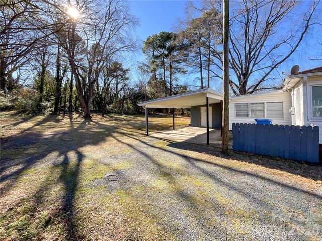 1116 Montgomery Avenue, Albemarle, NC 28001