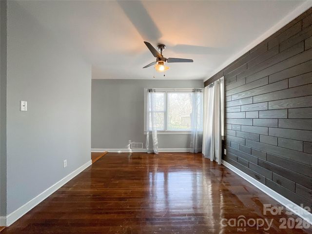 1116 Montgomery Avenue, Albemarle, NC 28001