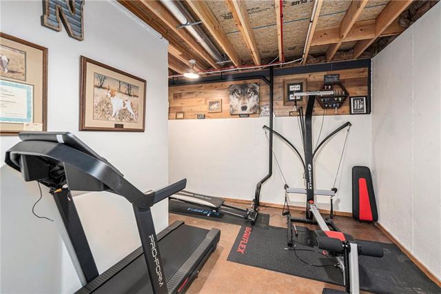 199 Tanner Drive, Belton, MO 64012