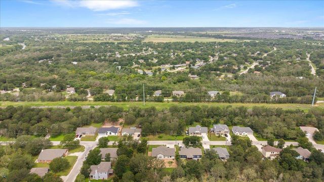 194 Waikakaaua DR, Bastrop, TX 78602