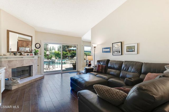 674 Azure Hills Drive, Simi Valley, CA 93065