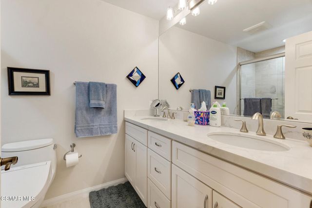 674 Azure Hills Drive, Simi Valley, CA 93065