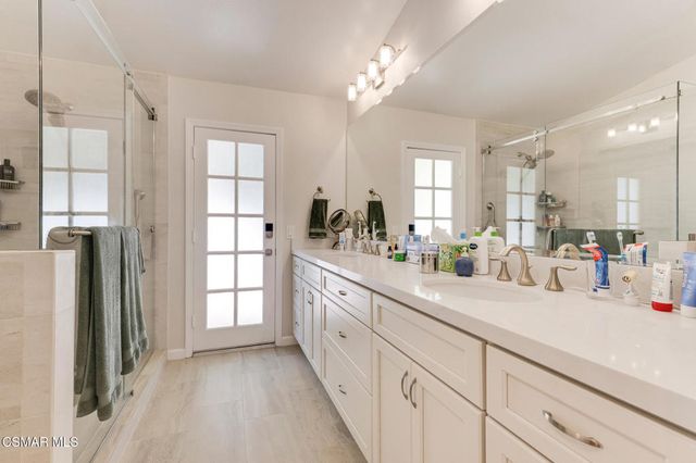 674 Azure Hills Drive, Simi Valley, CA 93065