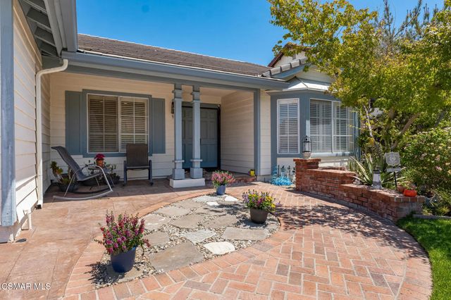 674 Azure Hills Drive, Simi Valley, CA 93065