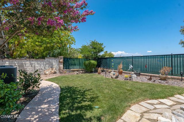 674 Azure Hills Drive, Simi Valley, CA 93065
