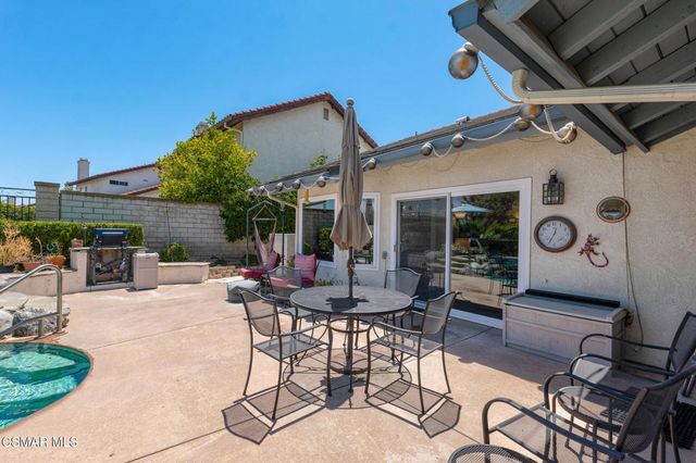 674 Azure Hills Drive, Simi Valley, CA 93065