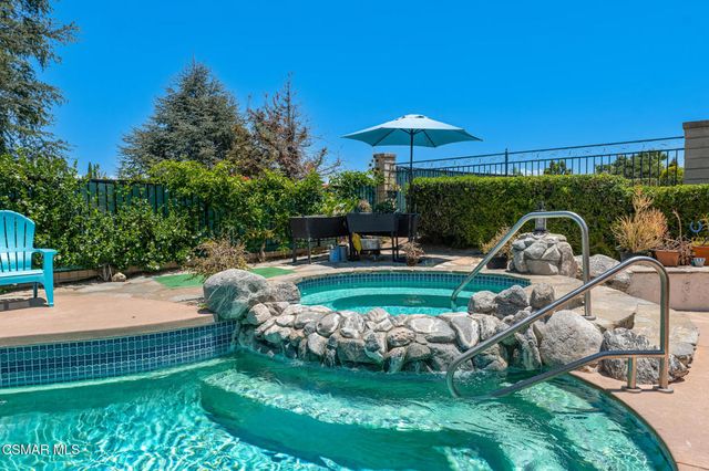 674 Azure Hills Drive, Simi Valley, CA 93065