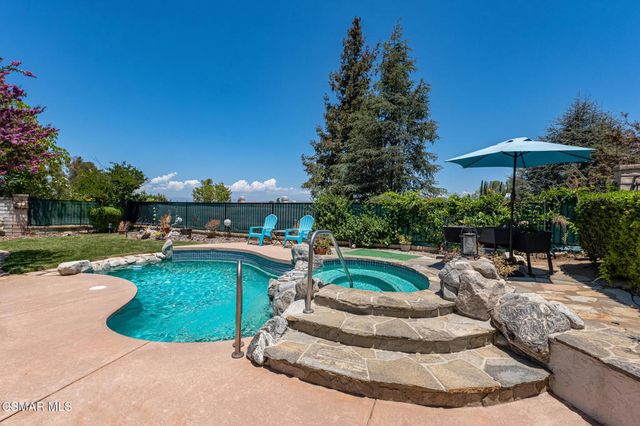 674 Azure Hills Drive, Simi Valley, CA 93065