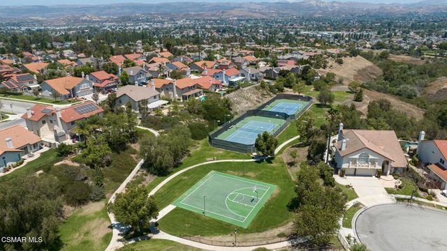 674 Azure Hills Drive, Simi Valley, CA 93065