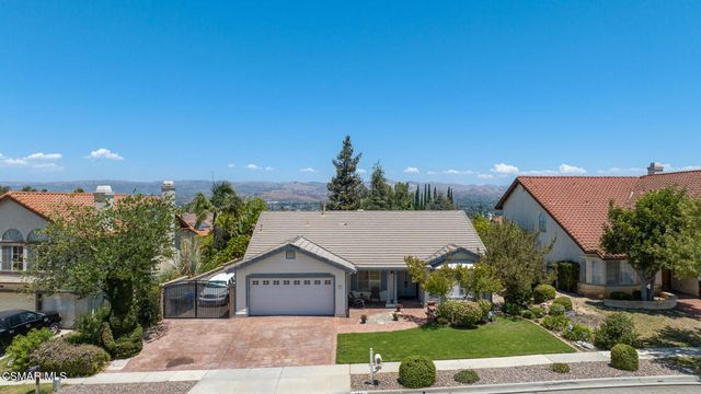 674 Azure Hills Drive, Simi Valley, CA 93065