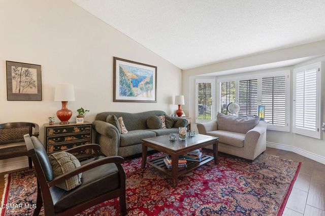 674 Azure Hills Drive, Simi Valley, CA 93065