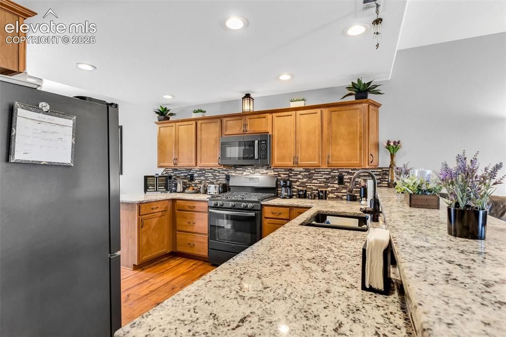 Image 14 of property listing at 415 Empire Road, Canon City, CO 81212