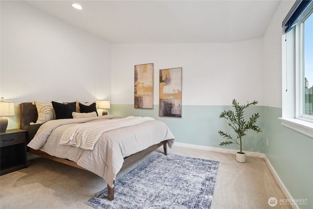 926 N 96th Street, Seattle, WA 98103