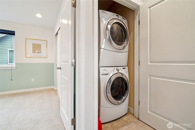 926 N 96th Street, Seattle, WA 98103