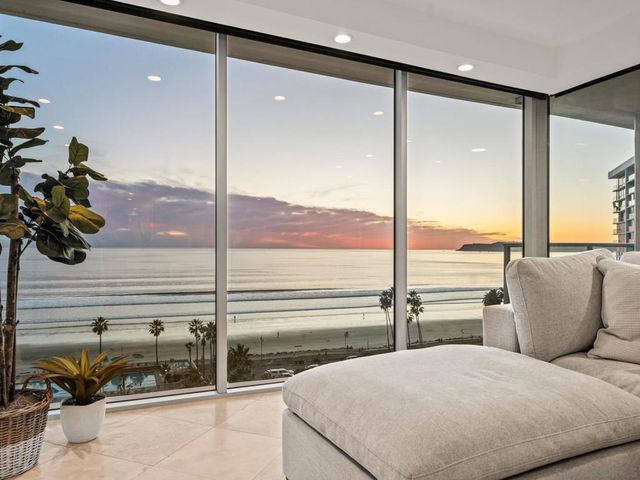 1810 Avenida Del Mundo 907, Coronado, CA 92118