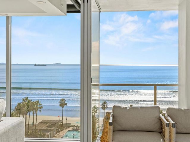 1810 Avenida Del Mundo 907, Coronado, CA 92118