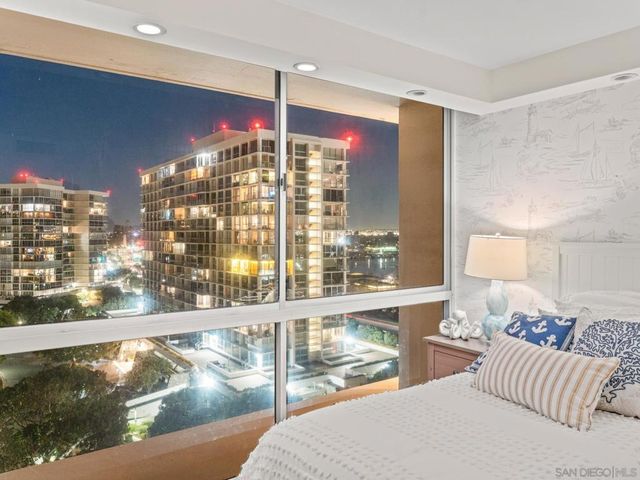 1810 Avenida Del Mundo 907, Coronado, CA 92118