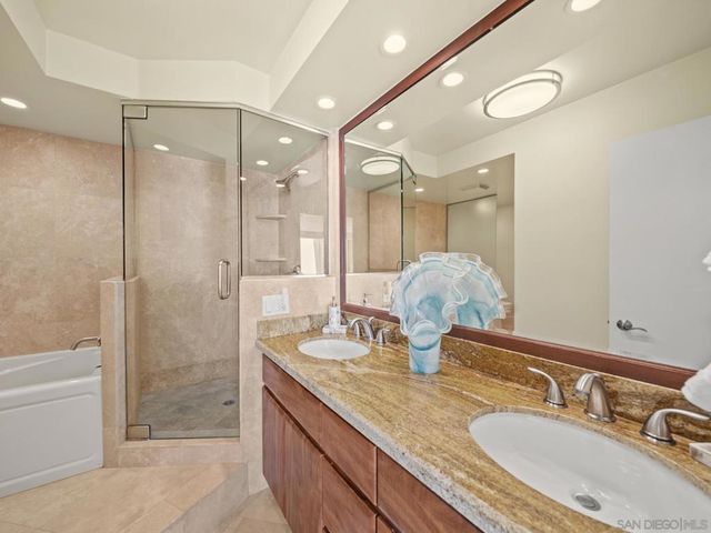 1810 Avenida Del Mundo 907, Coronado, CA 92118