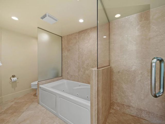 1810 Avenida Del Mundo 907, Coronado, CA 92118