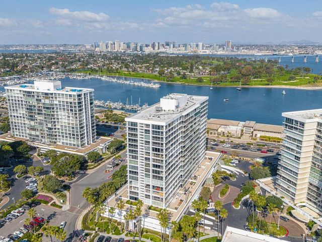 1810 Avenida Del Mundo 907, Coronado, CA 92118