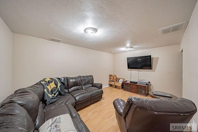 2836 Dorothy Street, Idaho Falls, ID 83402