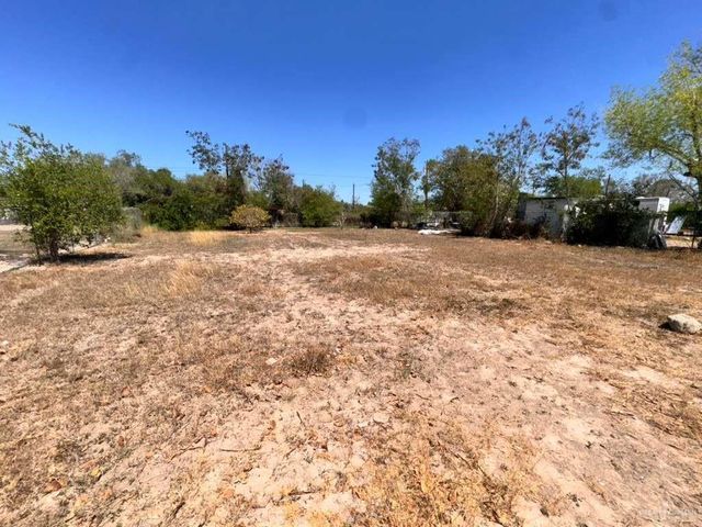 628 E Birch Avenue E, Alamo, TX 78516
