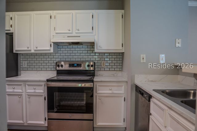 50 Pebble Beach Cv Apt J213, Bluffton, SC 29910