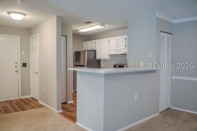 50 Pebble Beach Cv Apt J213, Bluffton, SC 29910