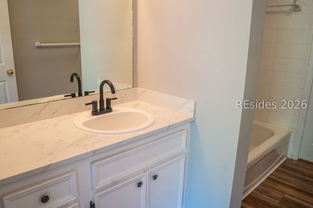 50 Pebble Beach Cv Apt J213, Bluffton, SC 29910