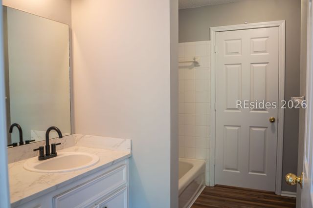 50 Pebble Beach Cv Apt J213, Bluffton, SC 29910