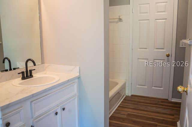 50 Pebble Beach Cv Apt J213, Bluffton, SC 29910