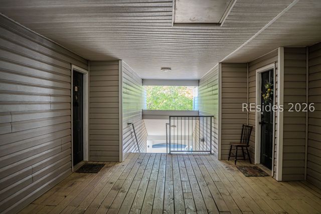 50 Pebble Beach Cv Apt J213, Bluffton, SC 29910