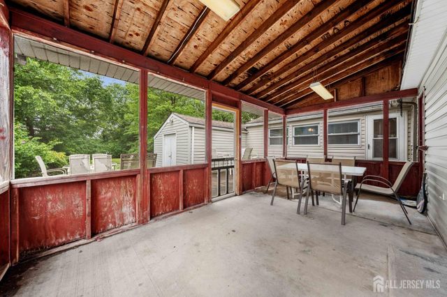 172 Elizabeth Avenue, Iselin, NJ 08830