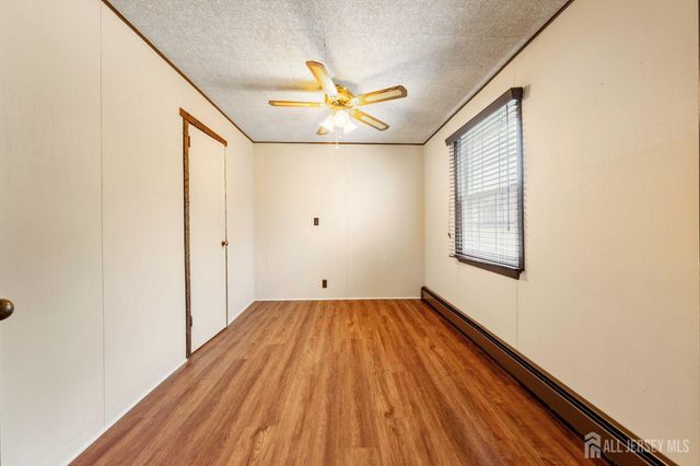 172 Elizabeth Avenue, Iselin, NJ 08830