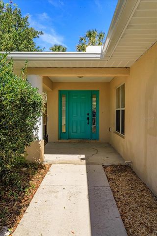 312 W BERCKMAN STREET, Fruitland Park, FL 34731