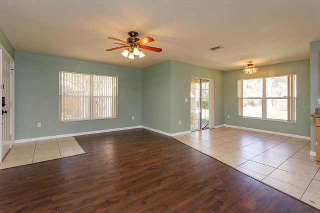 312 W BERCKMAN STREET, Fruitland Park, FL 34731