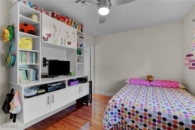 2120 Chertsey Drive D, Las Vegas, NV 89108